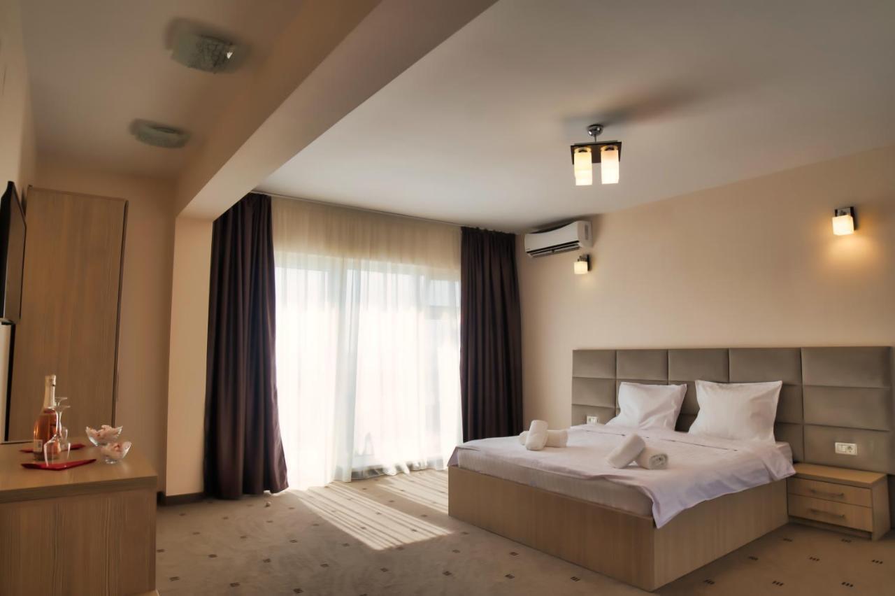 Sammos Hotel
